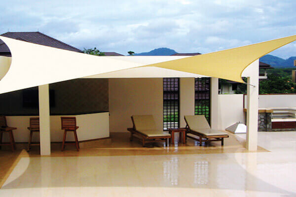 CCOMSQ540: Voile d’ombrage carrée 'Coolaroo Commercial' 5,4 m